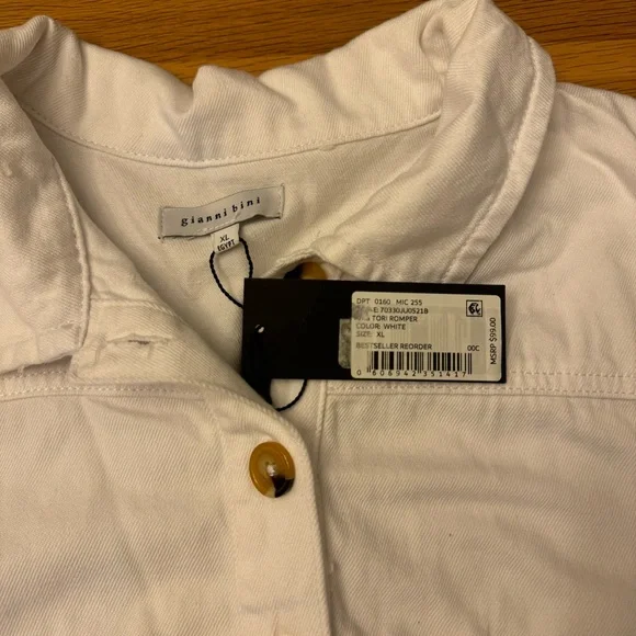 GIANNI BINI WOMEN’S ROMPER XL WHITE DENIM SHORTS BUTTON DOWN‎ COLLARED STRETCH - Picture 3 of 4